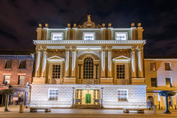 Mansion House at night